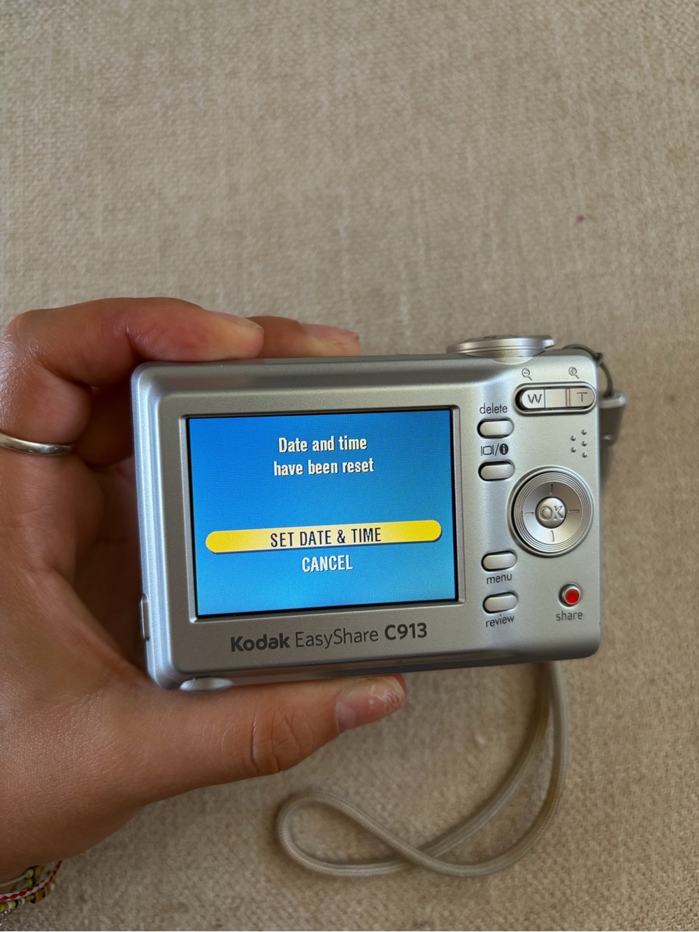 Kodak EasyShare C913 Compact Digital Camera in Silver
